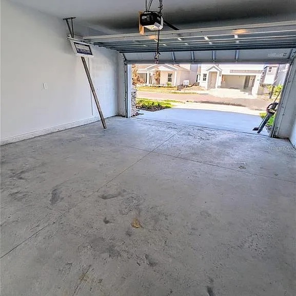 Reggie Rd — Photo 19