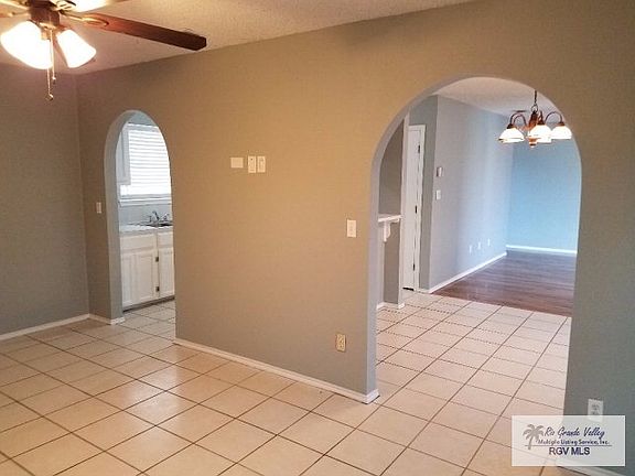 4th image of 1420 Kristna Dr
