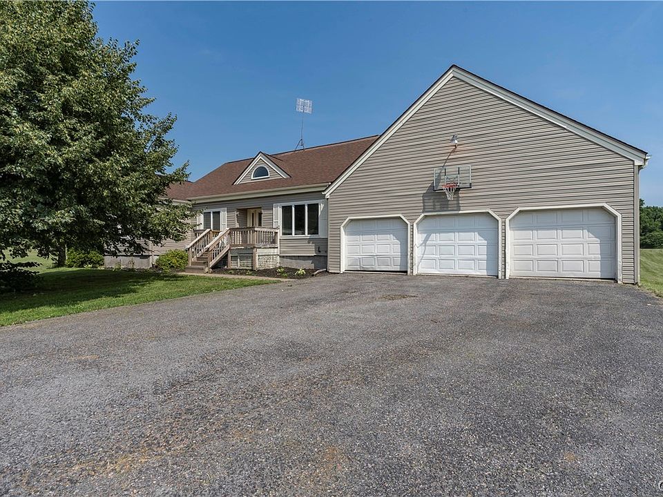 1st image of 19707 Minkler Rd