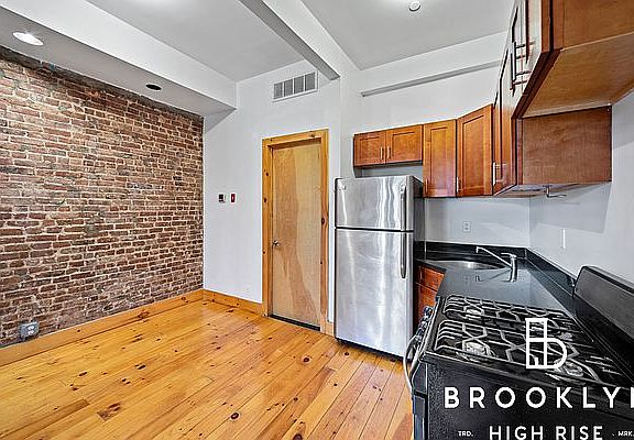 4th image of 600 Saint Marks Ave #3A