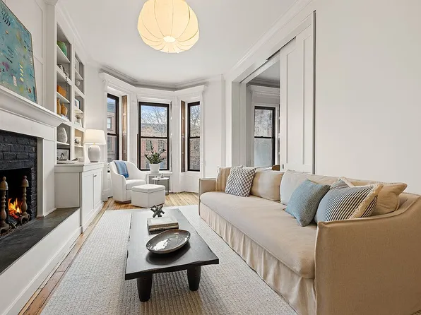 303 6th Ave APT 2, Brooklyn, NY 11215