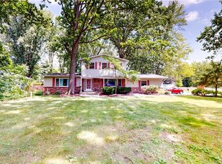 4237 Springdale Rd, Uniontown, OH 44685