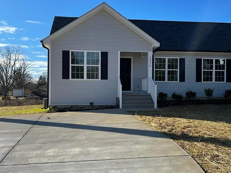 180 Howard Harris Rd #A — Photo 2