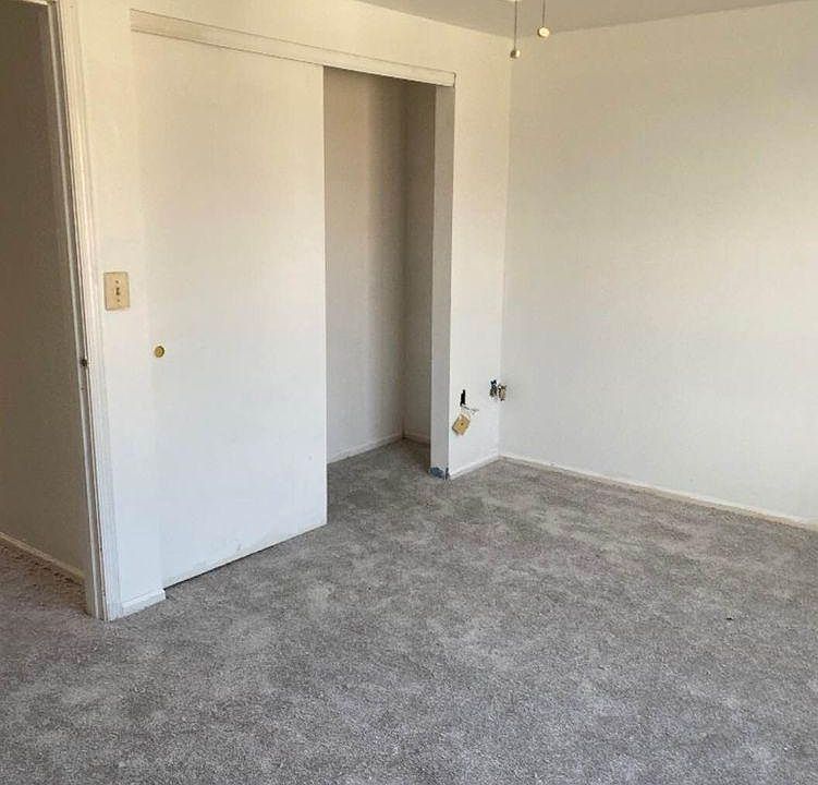 1st image of 8314 Georgian Ct