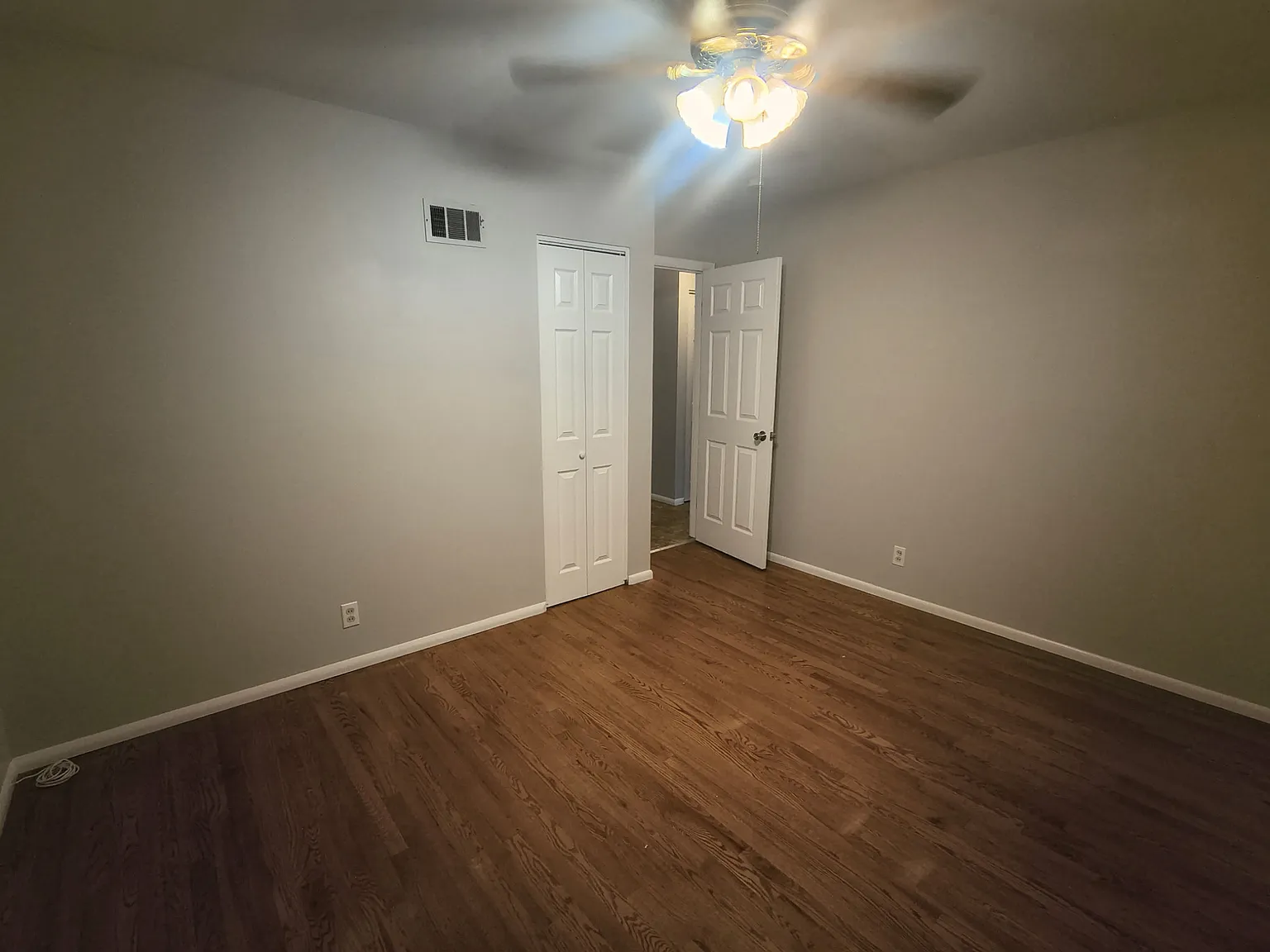 228 Arras Dr — Photo 4
