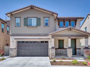 23755 Orange Blossom Dr, Newhall, CA 91321