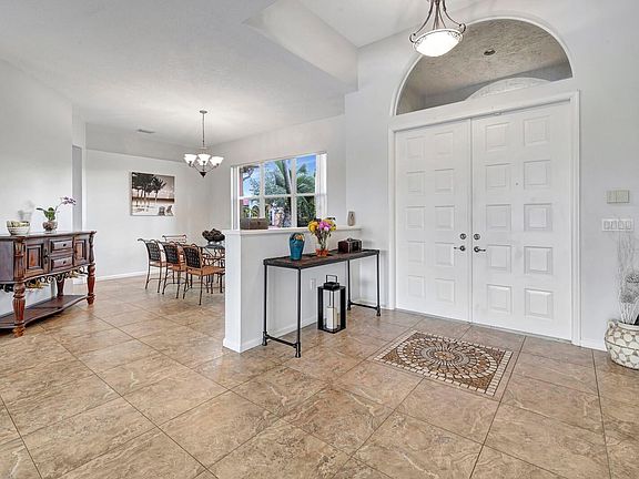4th image of 4379 SW 141st Avenue