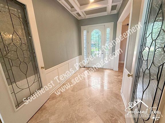 3rd image of 4980 Littlewood Dr