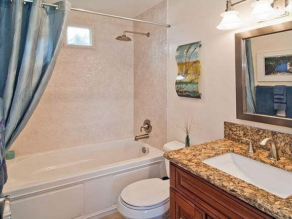 5th image of 3997 Crown Point Dr Unit V34
