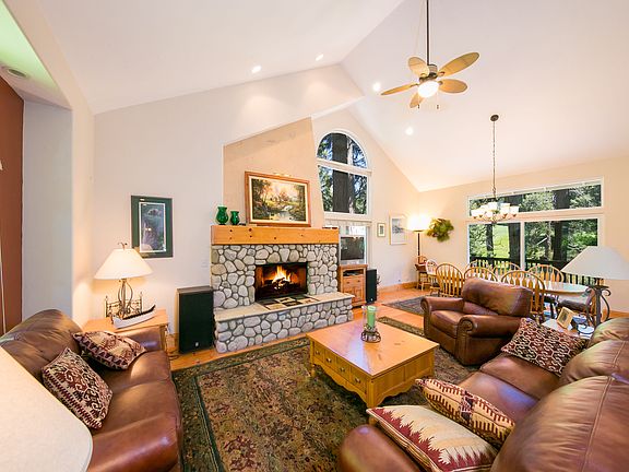 2nd image of 113 S Fairway Dr