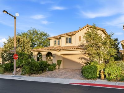 12225 Los Mares Ln, Las Vegas, NV, 89138