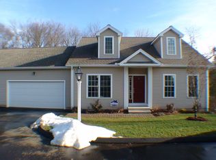 5 Whitman Ln, Vernon, CT 06066