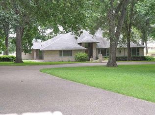 15213 Sapphire Ln, Streetman, TX 75859