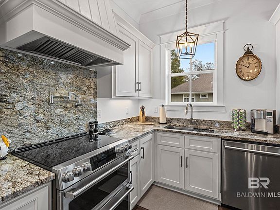 5th image of 32689 Water View Dr E