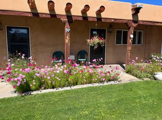 414 Camino De La Placita #100, Taos, NM 87571