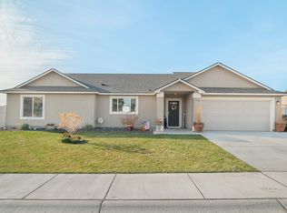 5704 Belmont Dr, Pasco, WA