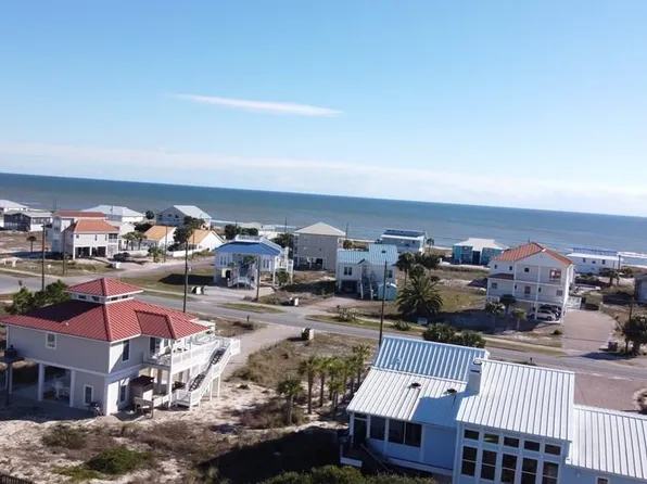 764 E Pine Ave #4, Eastpoint, FL 32328