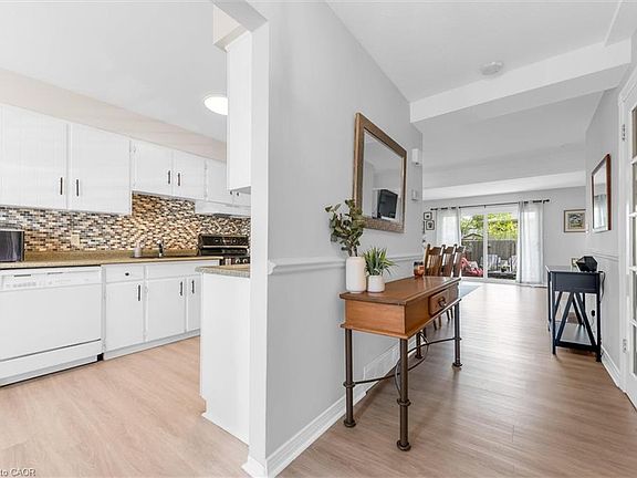 4th image of 77 Linwell Rd #97