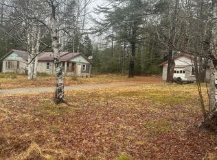 180 Lamoine Beach Rd, Lamoine, ME 04605