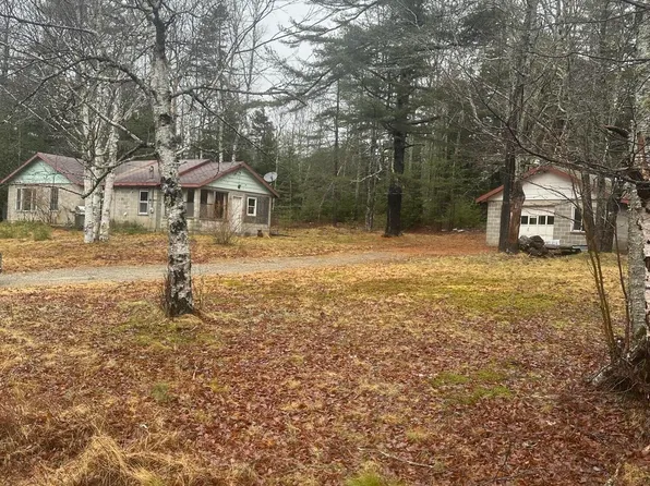 180 Lamoine Beach Rd Road, Lamoine, ME 04605