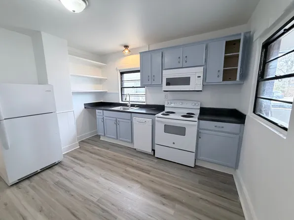 110 9th St NE, Cullman, AL 35055