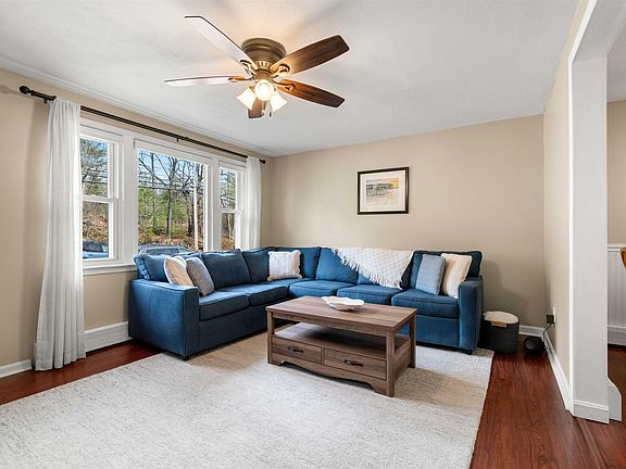 5th image of 151 Rockingham Road #A