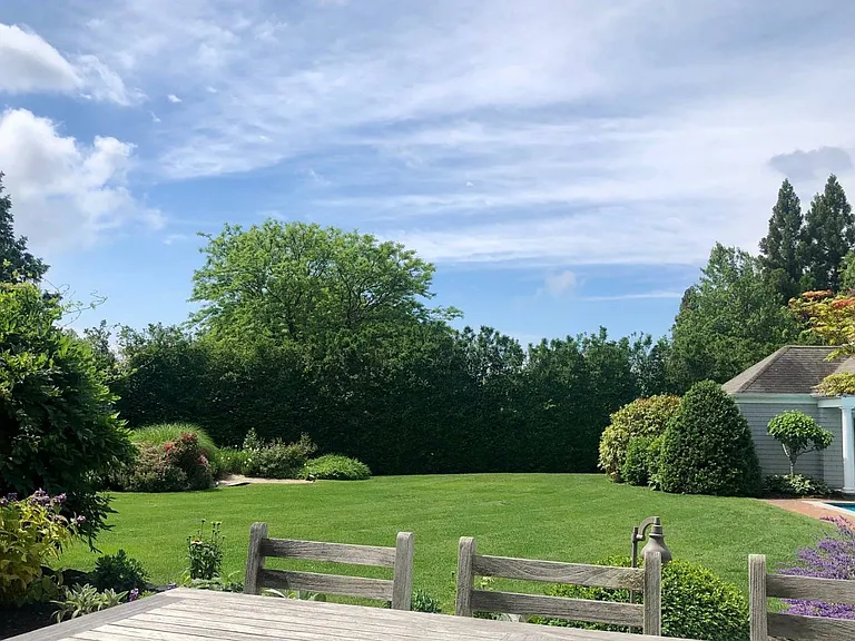 555 Pauls Ln — Photo 42
