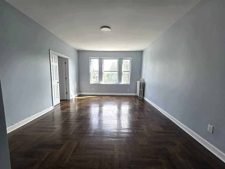 1st image of 6 N 21st St APT 24