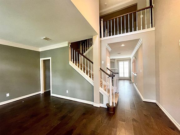 5th image of 23203 Fall Wind Ct