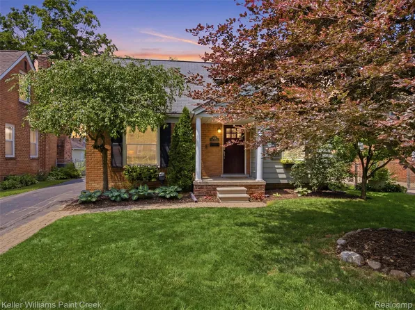 2215 N Connecticut Ave, Royal Oak, MI 48073