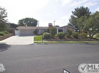 1516 Dover Ave, Thousand Oaks, CA 91360