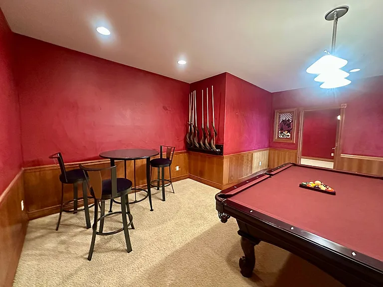 11707 Kestrel Rd — Photo 44