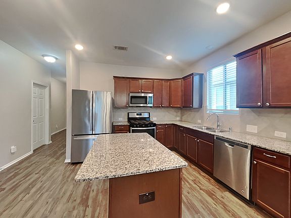 4th image of 4323 S Amber Ruse Ct
