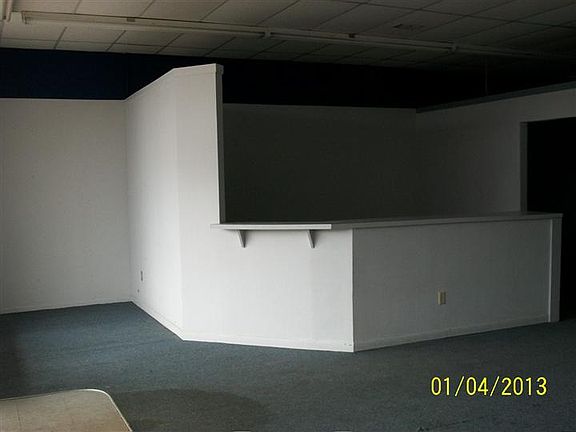2nd image of 1247 Clarksville St