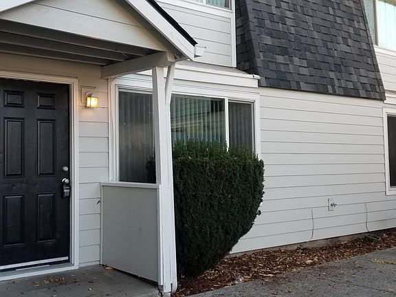 2nd image of 2623 Rossiter Ln