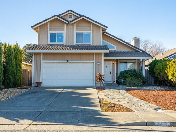 2nd image of 2355 Dawn Way