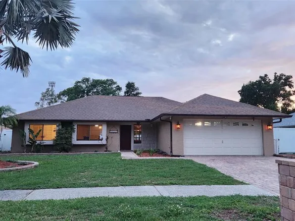 15711 Scrimshaw Dr, Tampa, FL 33624