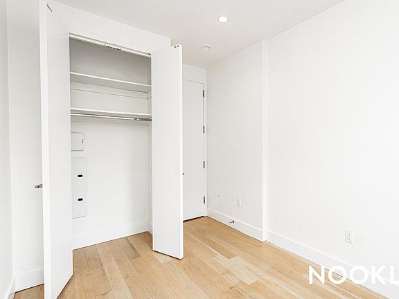 5th image of 87 Montrose Ave #5R