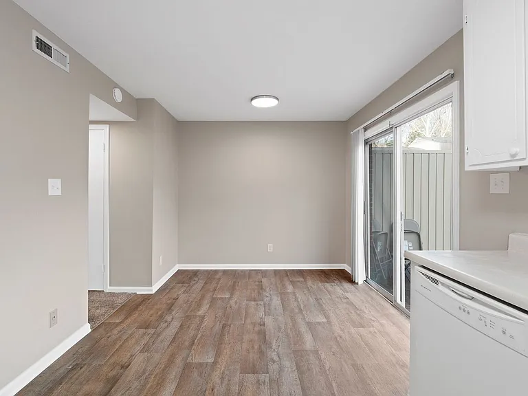 1807 E Church Street Ext — Photo 9