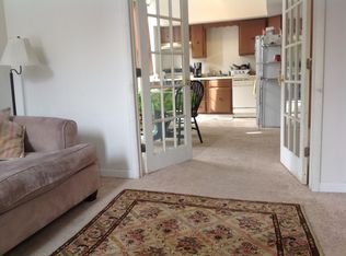 109 9th St #2, Troy, NY 12180