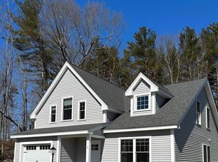 7 Rosemary Dr, Dover, NH 03820