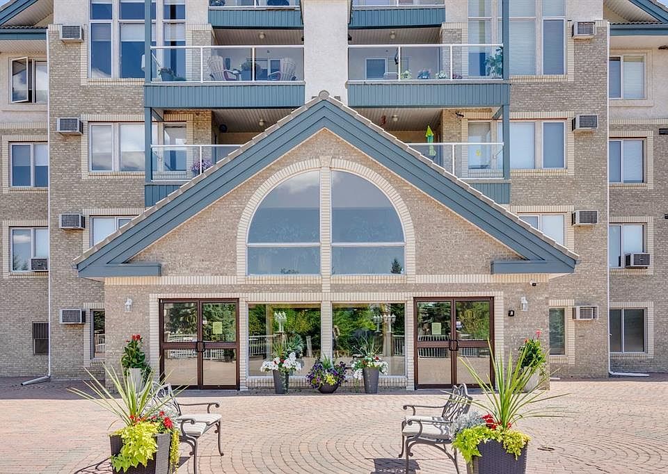 1st image of 7239 W Sierra Morena Blvd SW #107