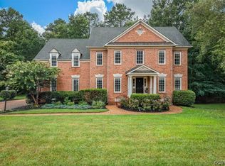 15672 Fox Cove Cir, Moseley, VA 23120