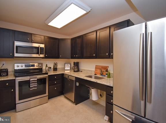 3rd image of 1625 Saint Paul St #B