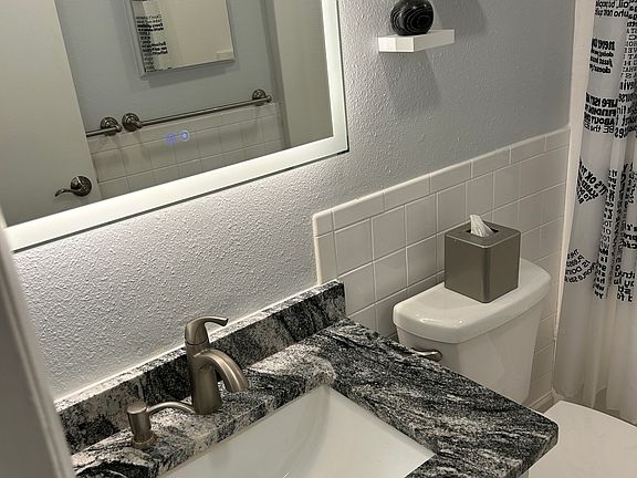 4th image of 2700 Bayshore Blvd APT 4211