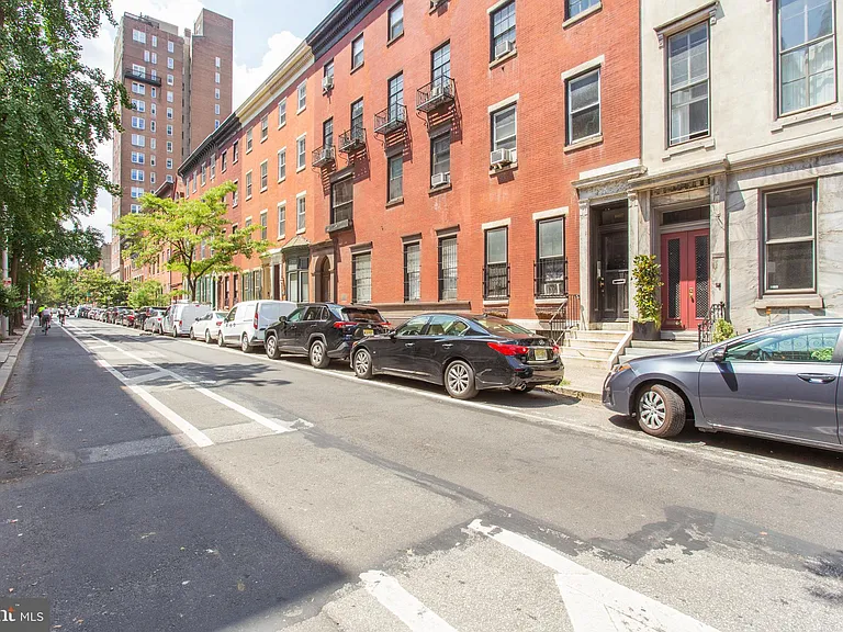 1807 Spruce St #2F — Photo 17