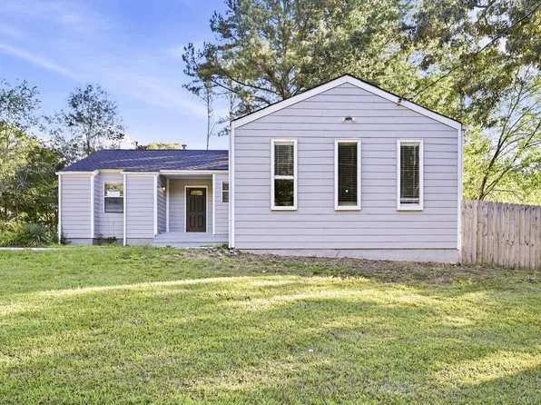 5069 Great Meadows Rd, Lithonia, GA 30038