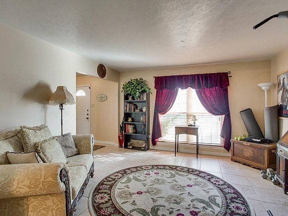 4th image of 5415 Buckner Ct