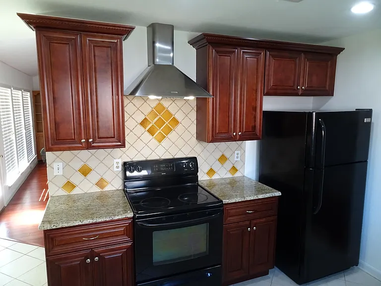266 Barclay Ave — Photo 11