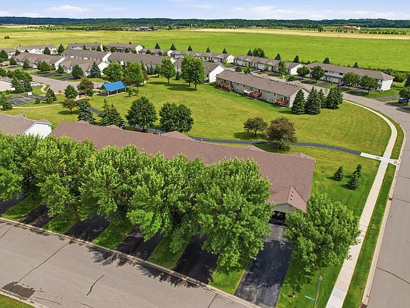 3rd image of 4104 Jarmann Ln